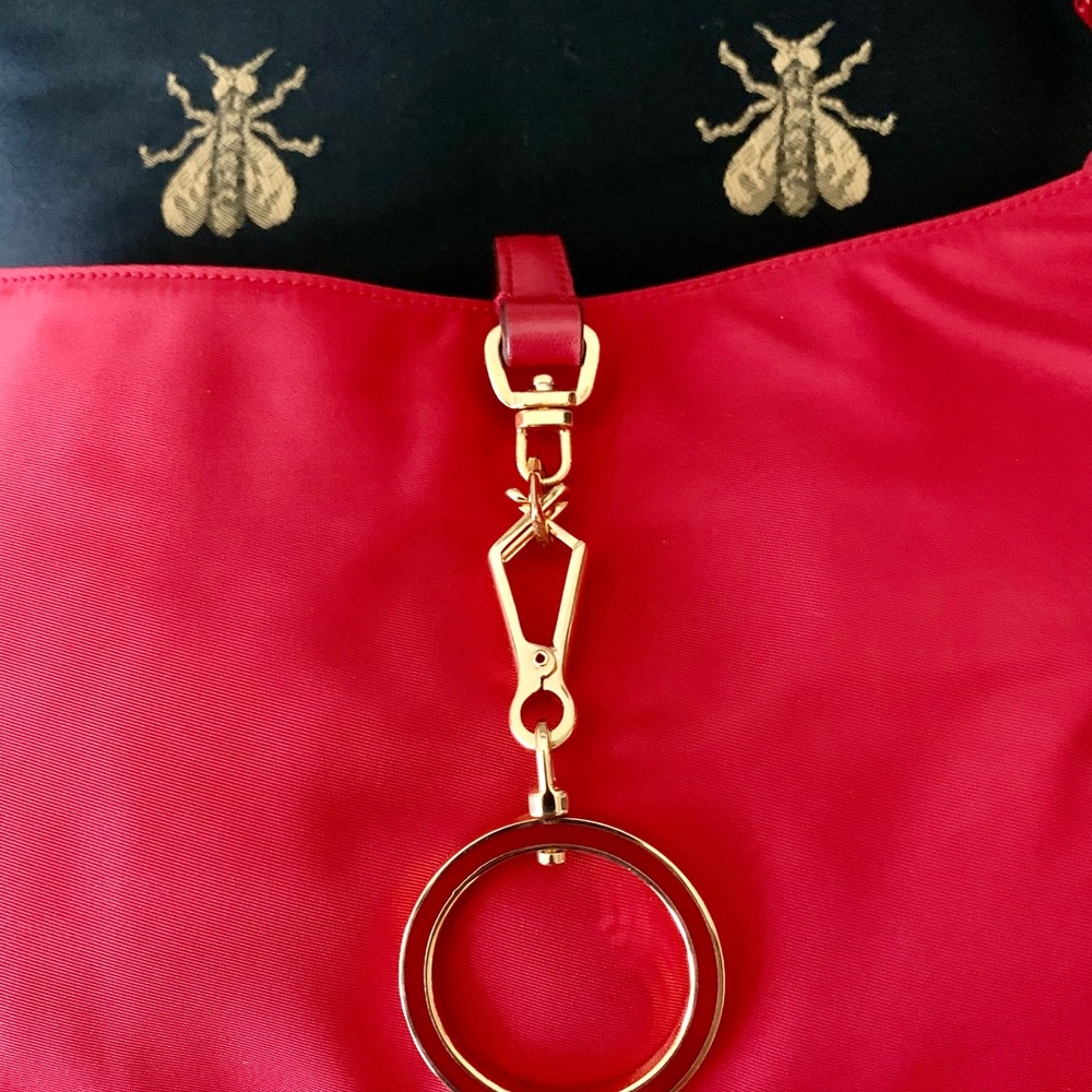 Adorable 🥰LITTLE PRADA TOMATO 🍅 RED BAG - Picture 11 of 12